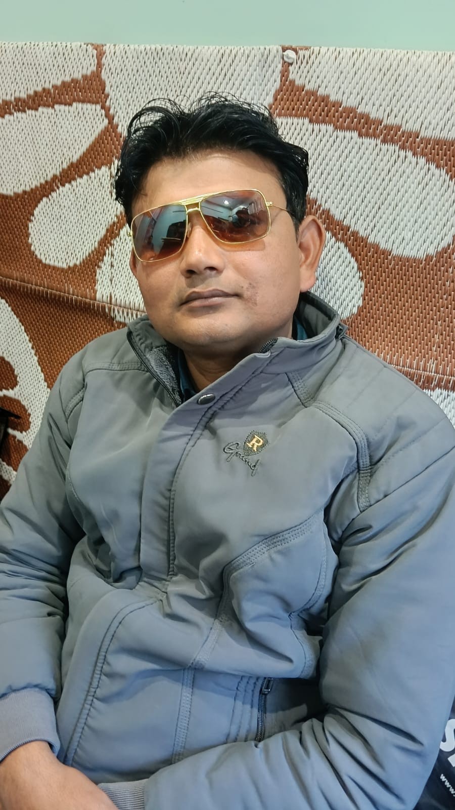 AVANEESH KUMAR